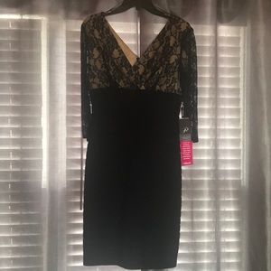 Adriana Papell Black Long Sleeve Lace Band Dress